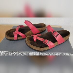 Women's Mayari Birko Flor Nubuck Birkenstocks